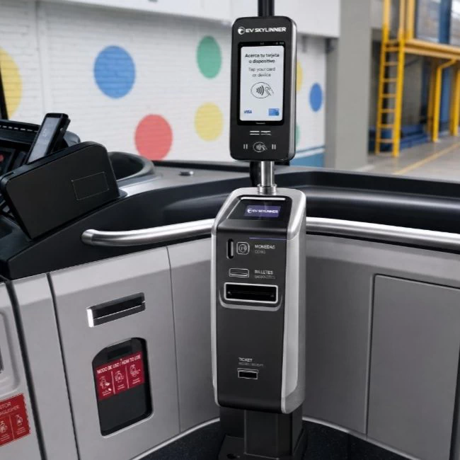 Sistema de recaudo inteligente EV Skylinner — lector de tarjetas